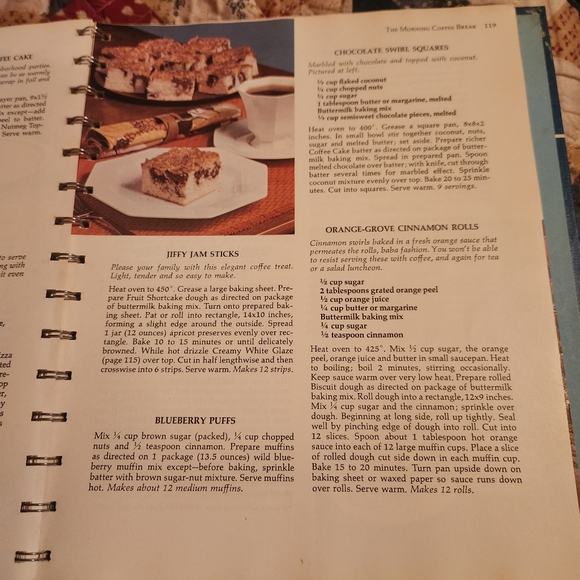 Vintage Spiral Bound Illustrated Betty Crocker's Hostess Cookbook 7th printing - Picture 6 of 10